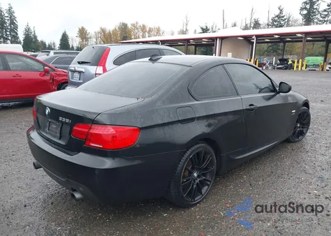 2011 BMW 335I xDrive z USA, uszkodzony, nr VIN WBAKF9C5XBE620537